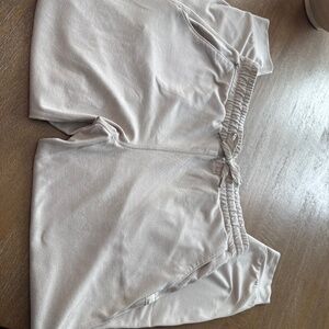 VUORI Women’s Joggers